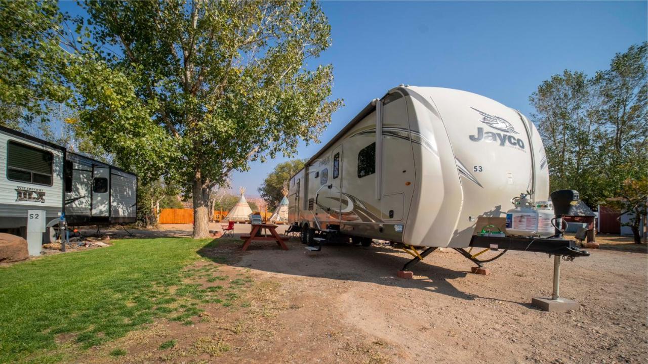 Outdoor Glamping Jayco Rv Ok35 Lägenhet Moab Exteriör bild